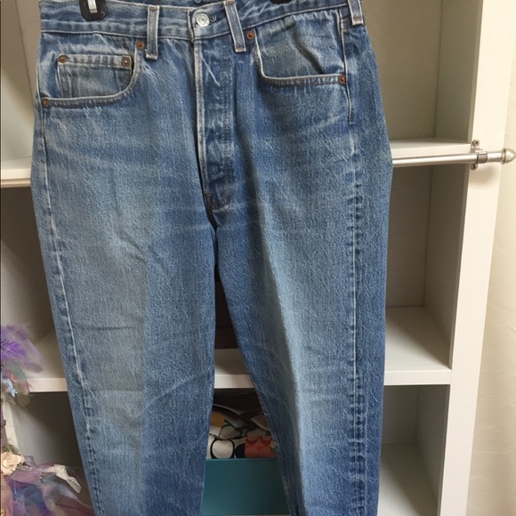 Men’s Levi’s 501 Jeans - Picture 2 of 3